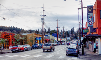 NE Stark Street looking at Mt. Tabor. ca. 2008